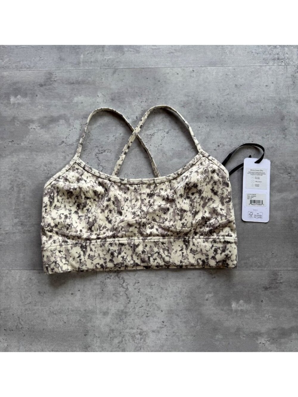 NWT Varley Lets Move Irena Sports Bra, Crema Fractured Flower Print Strappy Back